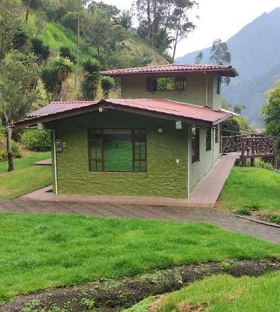 "Casa Verde" En Banos De Agua Santa Con Vista Al Volcan Tungurahua Kültér fotó